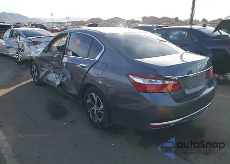 2017 Honda Accord Lx z USA, uszkodzony, nr VIN 1HGCR2F33HA271920